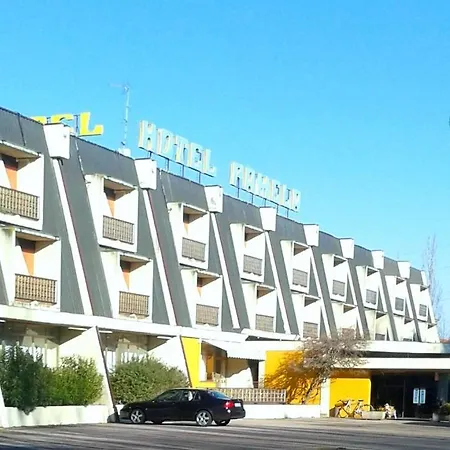 帕梅拉酒店 酒店 圣彼得罗-因卡萨莱