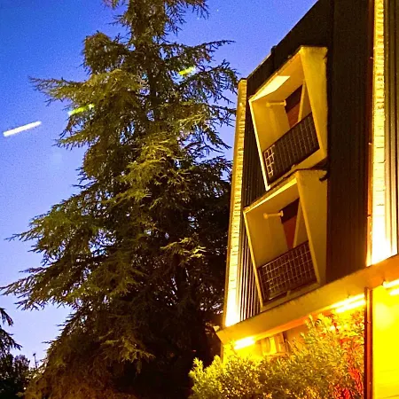 Hotel Pamela 3*