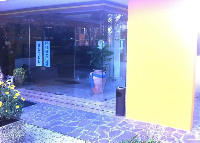 Pamela Сан-Пьетро-ин-Казале